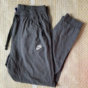 Nike Joggers